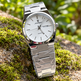 POEDAGAR White Dial Silver Stainless Steel Watch – Day & Date Display